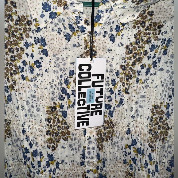 NWT Future Collective Floral Blouse - Picture 5 of 6
